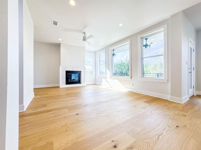 2304 Kellie Brooke RD 12, Spicewood, TX 78669
