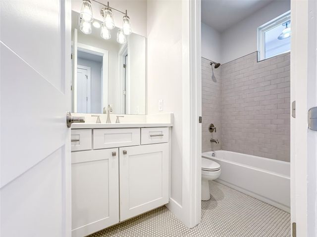 2304 Kellie Brooke RD 12, Spicewood, TX 78669