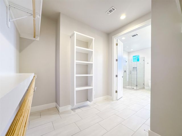 2304 Kellie Brooke RD 12, Spicewood, TX 78669