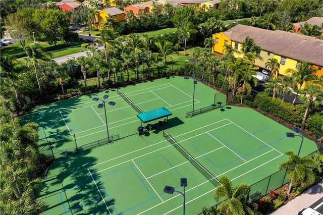 9118 Chula Vista ST 12003, Naples, FL 34113
