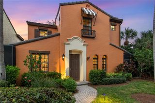 9118 Chula Vista ST 12003, Naples, FL 34113