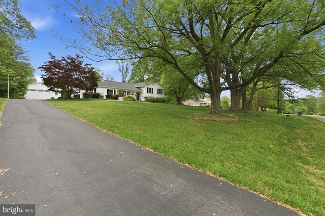 9809 SUNSET DR, Rockville, MD 20850