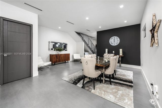3067 Carter St, Miami, FL 33133