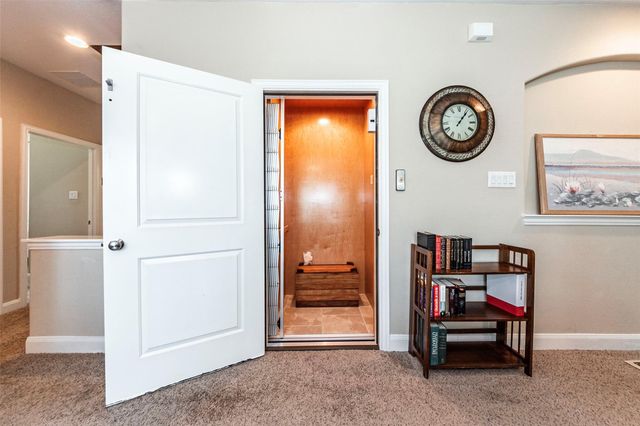 403 Marina View Drive, Webster, TX 77598