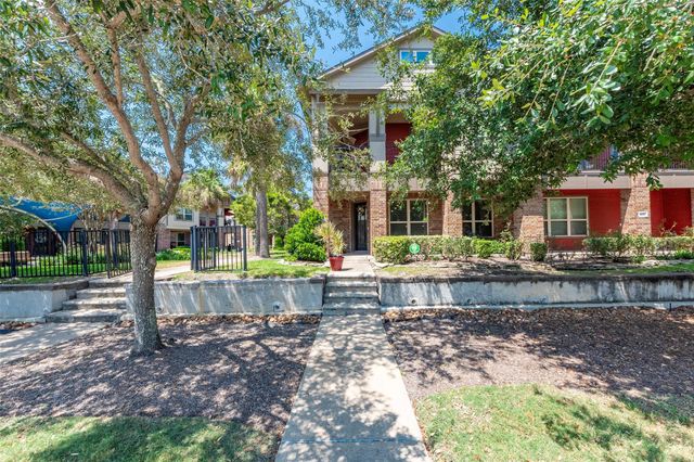 403 Marina View Drive, Webster, TX 77598