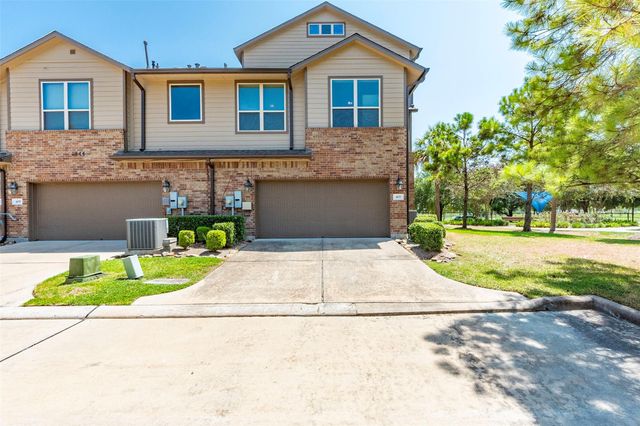 403 Marina View Drive, Webster, TX 77598