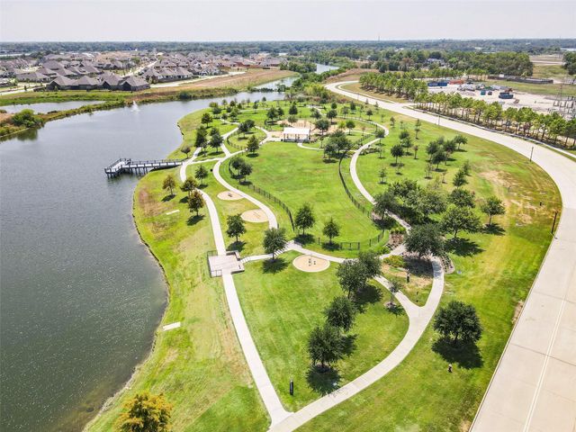 403 Marina View Drive, Webster, TX 77598