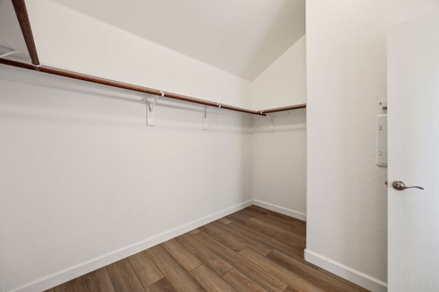 2801 Gardendale Drive, Fort Worth, TX 76120
