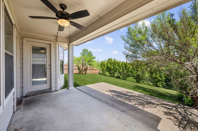 2801 Gardendale Drive, Fort Worth, TX 76120