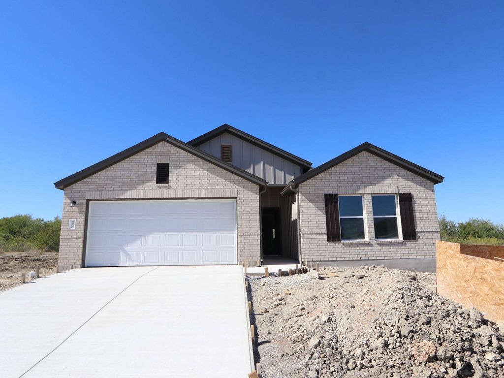 9300 Furman DR, Austin, TX 78747