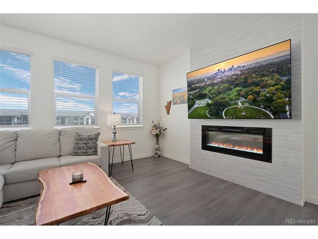 18383 Prince Hill Cir, Parker, CO 80134