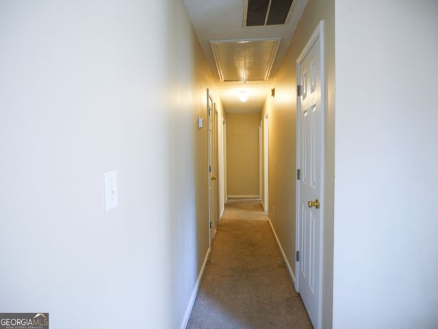 11036 Pebble Ridge Drive, Hampton, GA 30228