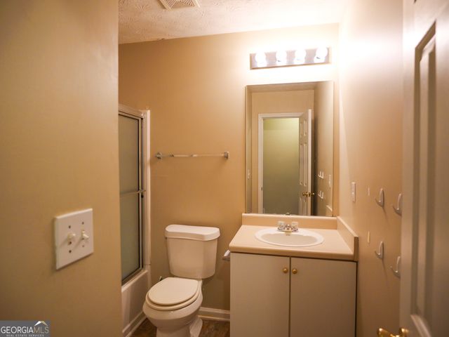 11036 Pebble Ridge Drive, Hampton, GA 30228