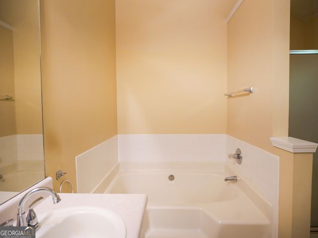 11036 Pebble Ridge Drive, Hampton, GA 30228
