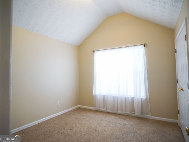 11036 Pebble Ridge Drive, Hampton, GA 30228
