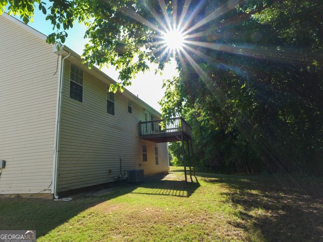 11036 Pebble Ridge Drive, Hampton, GA 30228