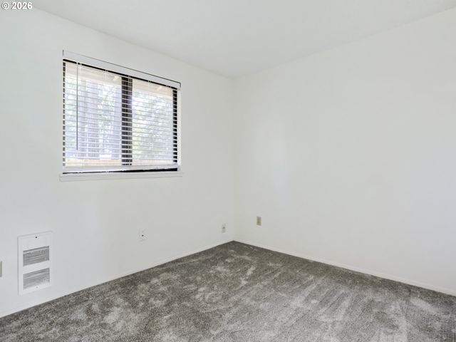 2829 Se 174TH Ave, Portland, OR 97236