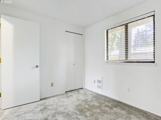 2829 Se 174TH Ave, Portland, OR 97236