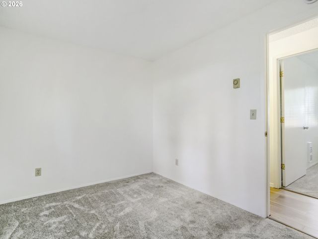 2829 Se 174TH Ave, Portland, OR 97236