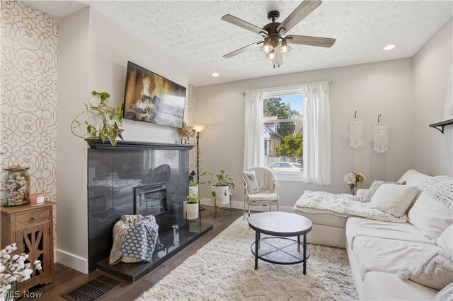 1635 Franklin Avenue, Columbus, OH 43205