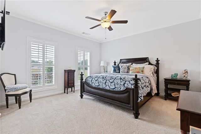 916 Westmoreland Circle NW, Atlanta, GA 30318