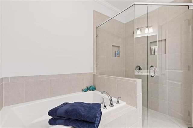 916 Westmoreland Circle NW, Atlanta, GA 30318