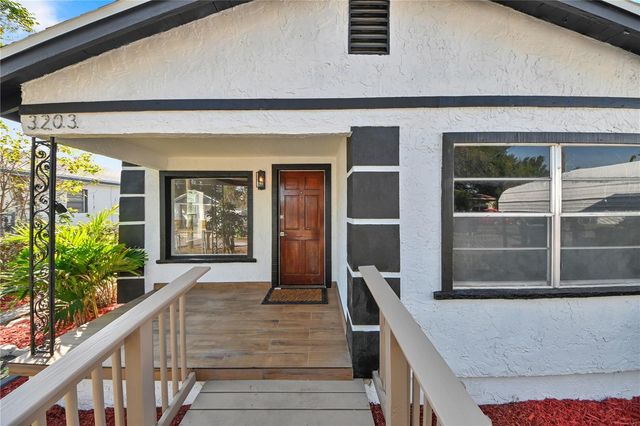 3203 E 38TH AVENUE, Tampa, FL 33610