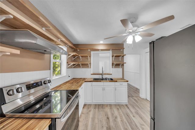 3203 E 38TH AVENUE, Tampa, FL 33610