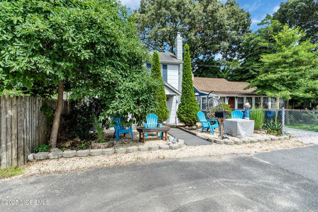 53 Country Club Court, Brick, NJ 08723