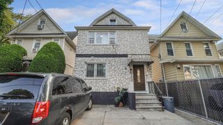 9520 127th Street, Richmond Hill, NY 11419
