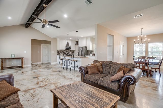 4930 Midway Road, Weatherford, TX 76085