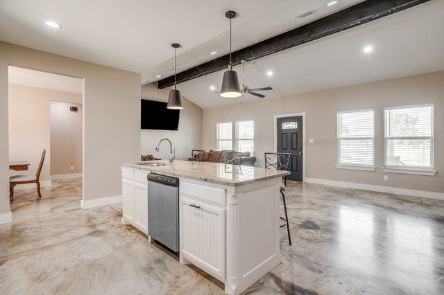 4930 Midway Road, Weatherford, TX 76085