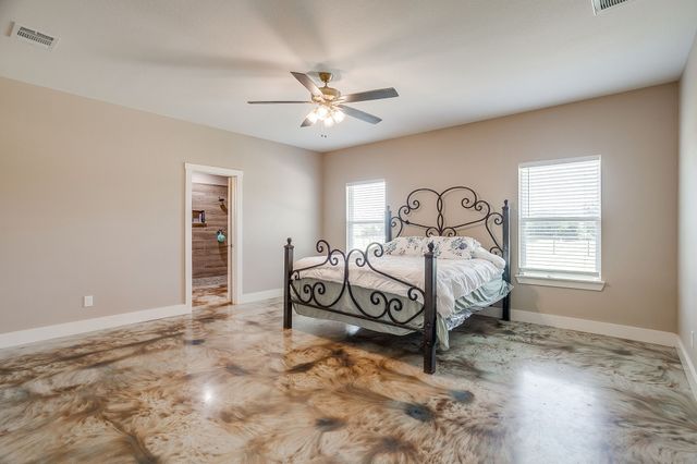 4930 Midway Road, Weatherford, TX 76085