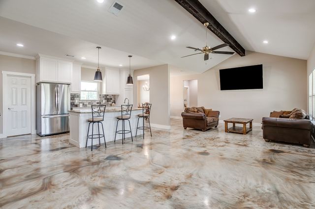 4930 Midway Road, Weatherford, TX 76085