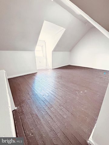2213 BRYANT AVE, Baltimore, MD 21217