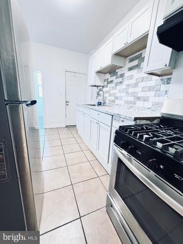 2213 BRYANT AVE, Baltimore, MD 21217