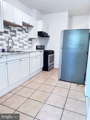 2213 BRYANT AVE, Baltimore, MD 21217