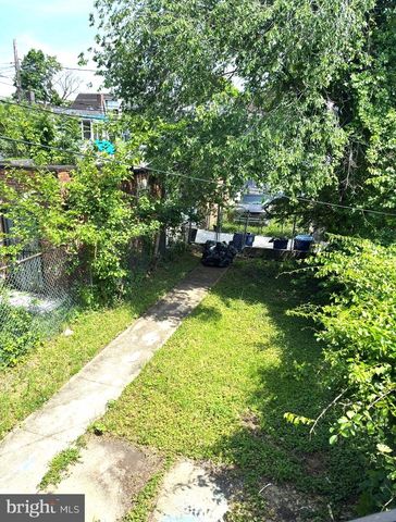 2213 BRYANT AVE, Baltimore, MD 21217