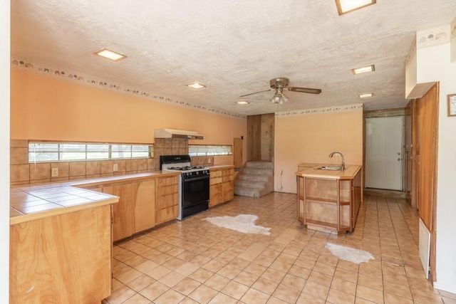 13119 Live Oak Lane, Old River-winfree, TX 77535