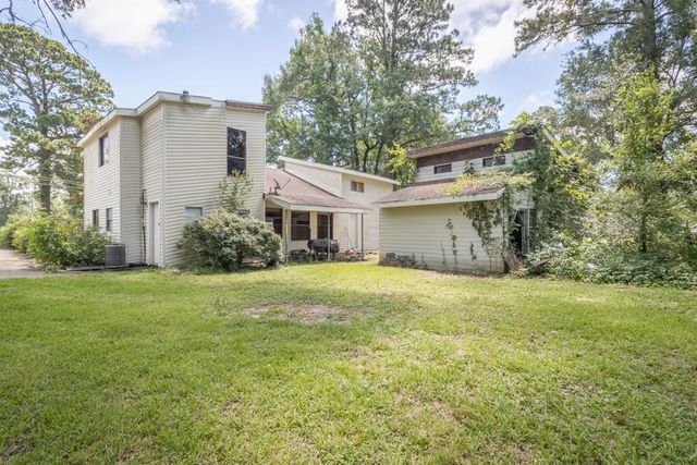 13119 Live Oak Lane, Old River-winfree, TX 77535
