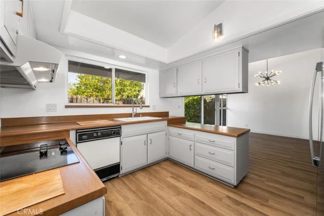 3241 Druid Lane, Los Alamitos, CA 90720