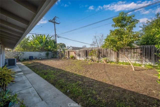 3241 Druid Lane, Los Alamitos, CA 90720