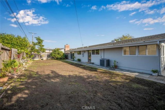 3241 Druid Lane, Los Alamitos, CA 90720