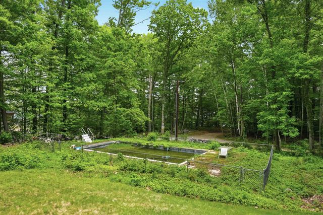 17 Rolling Ridge Road, Windham, NH 03087