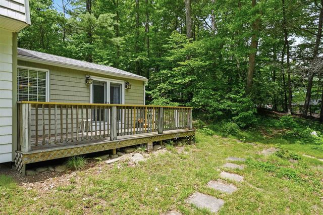 17 Rolling Ridge Road, Windham, NH 03087