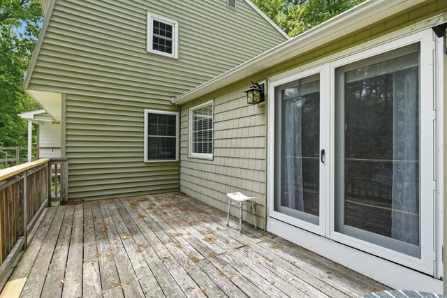 17 Rolling Ridge Road, Windham, NH 03087
