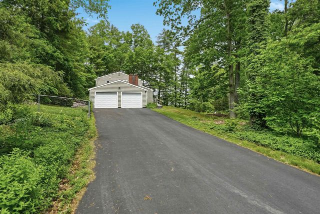 17 Rolling Ridge Road, Windham, NH 03087
