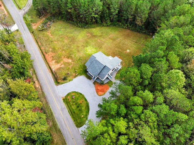 716 Old Pleasant Valley, Talking Rock, GA 30175