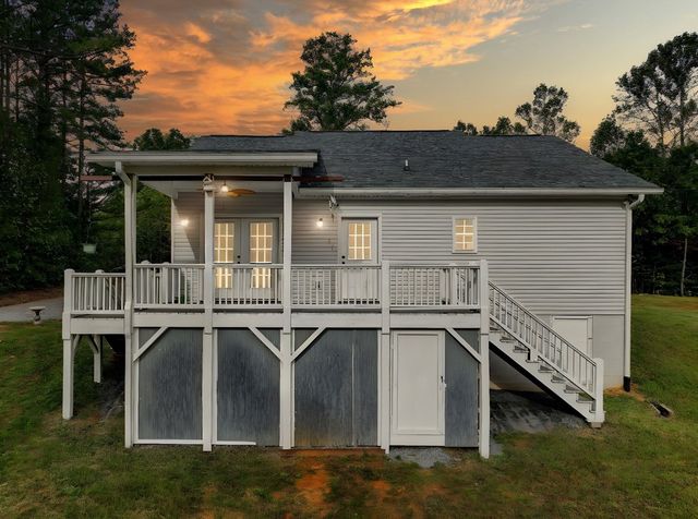 716 Old Pleasant Valley, Talking Rock, GA 30175