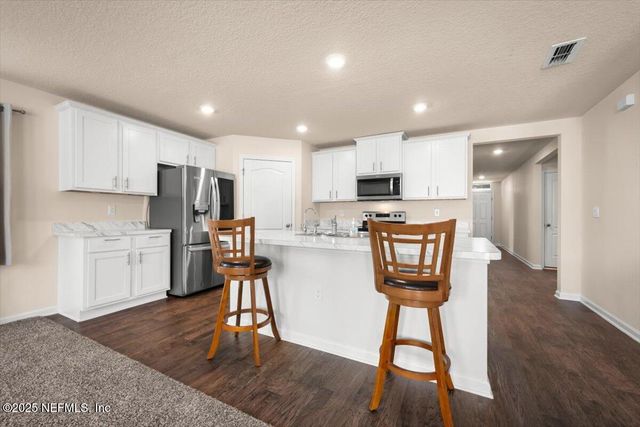 2080 DENTON, Green Cove Springs, FL 32043